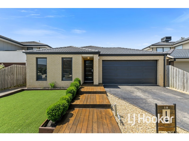 12 Palmer Drive, Narre Warren VIC 3805