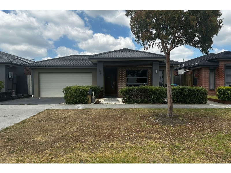 101 Everlasting Boulevard, Cranbourne West VIC 3977