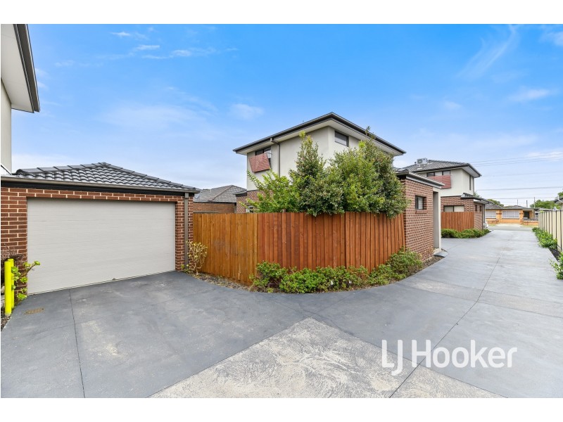 2/48 Kirkham Road, Dandenong VIC 3175