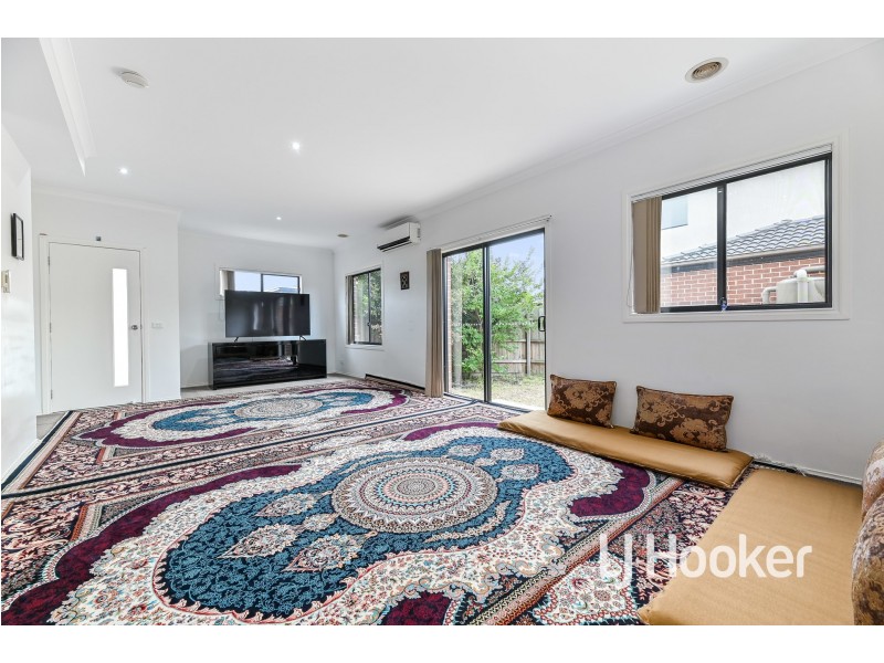 2/48 Kirkham Road, Dandenong VIC 3175