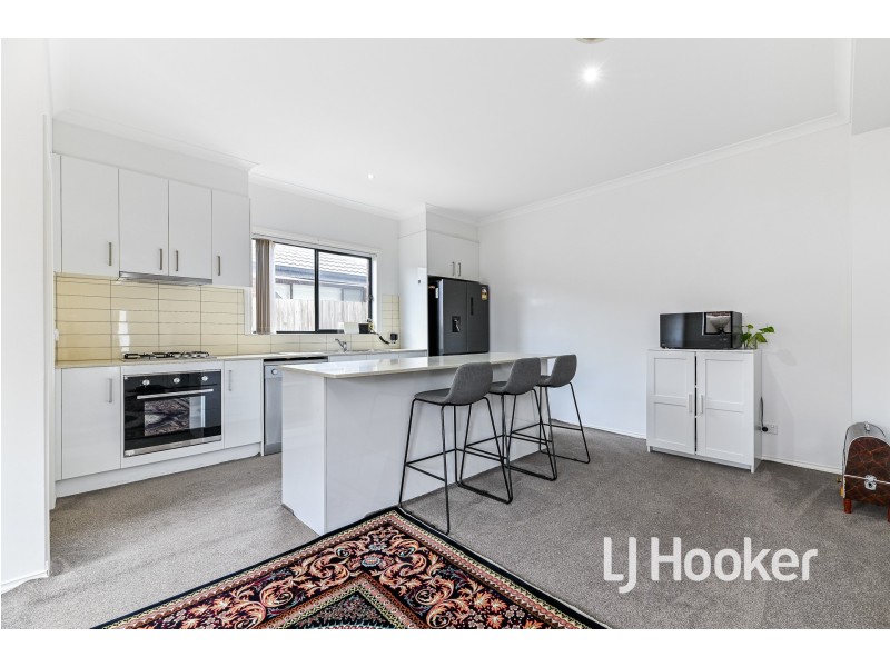 2/48 Kirkham Road, Dandenong VIC 3175