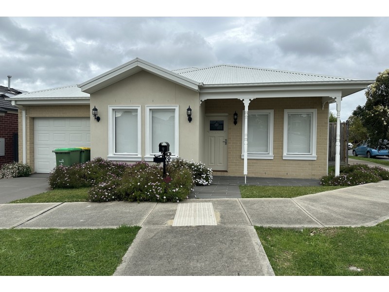 9 Papa Way, Officer VIC 3809