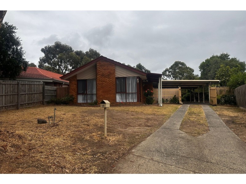 15 Garfield Court, Hampton Park VIC 3976