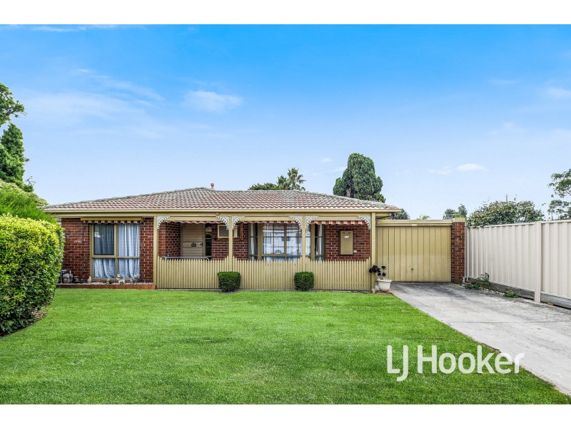 2/11 King David Court, Hampton Park VIC 3976