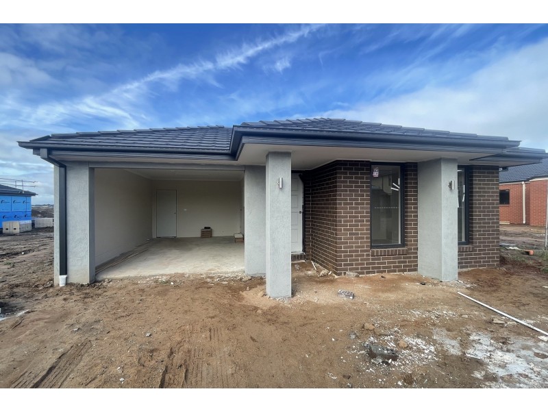 12 Wooli Avenue, Clyde VIC 3978