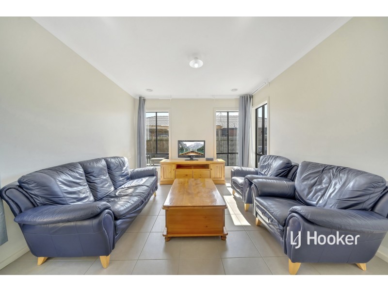 4 Aayana Street, Cranbourne East VIC 3977