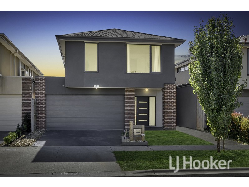 4 Aayana Street, Cranbourne East VIC 3977