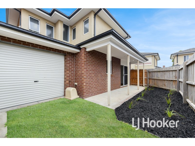 4 Ashford Close, Hampton Park VIC 3976
