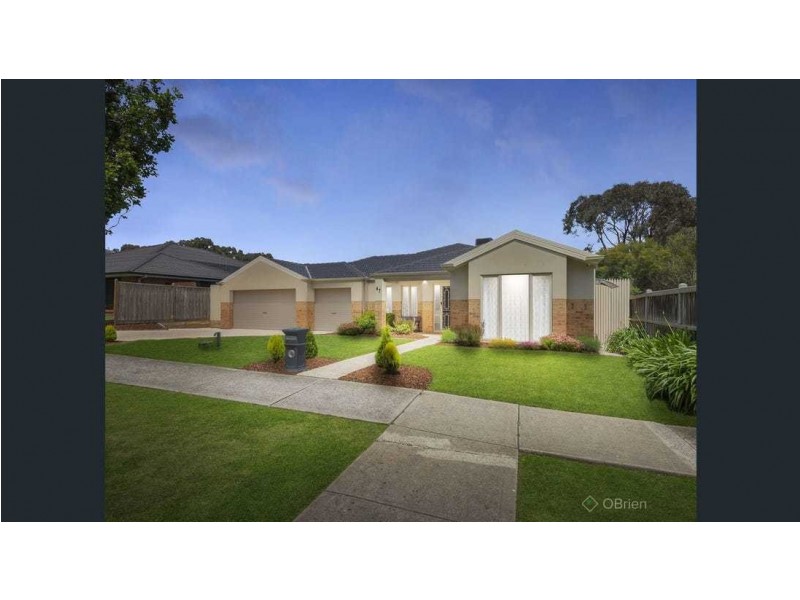47 Streeton Way, Berwick VIC 3806