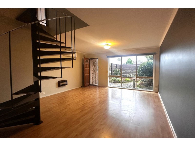 20/132 Somerville Road, Hampton Park VIC 3976