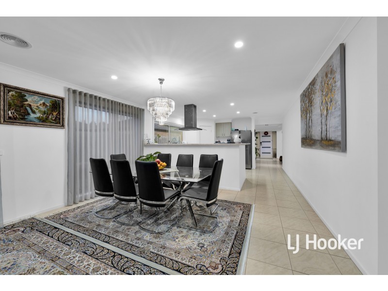 46 Kingdom Drive, Cranbourne VIC 3977