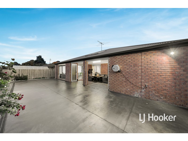 46 Kingdom Drive, Cranbourne VIC 3977