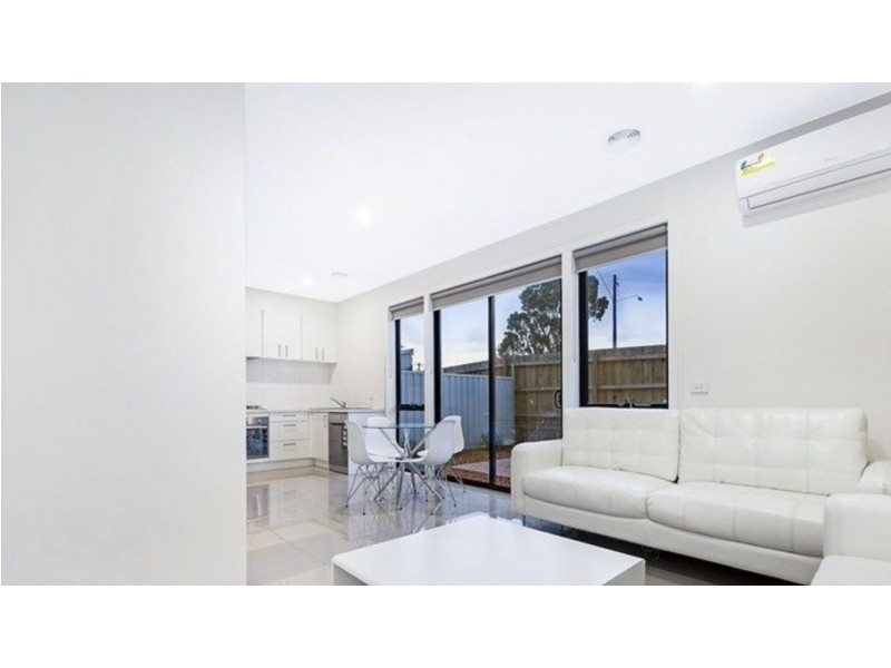 19 Autumn Crescent, Carrum Downs VIC 3201