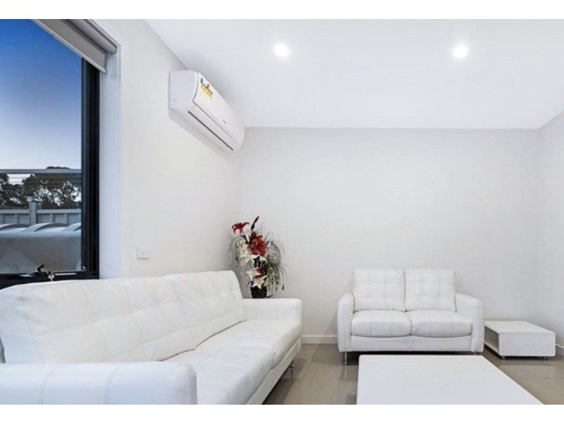 19 Autumn Crescent, Carrum Downs VIC 3201