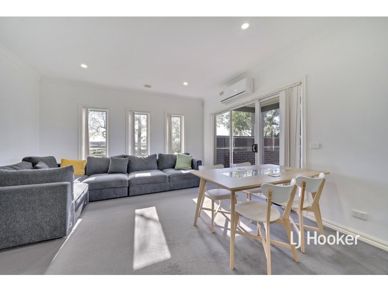 14 Pistachio Close, Hampton Park VIC 3976