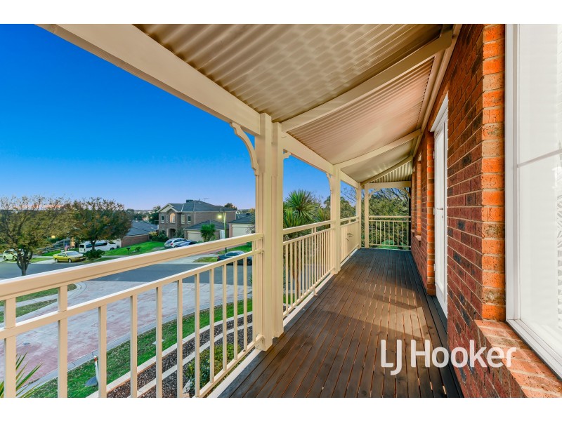 28 Sugar Bush Drive, Lynbrook VIC 3975