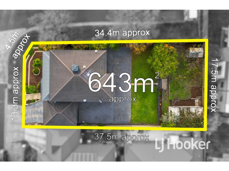 28 Sugar Bush Drive, Lynbrook VIC 3975