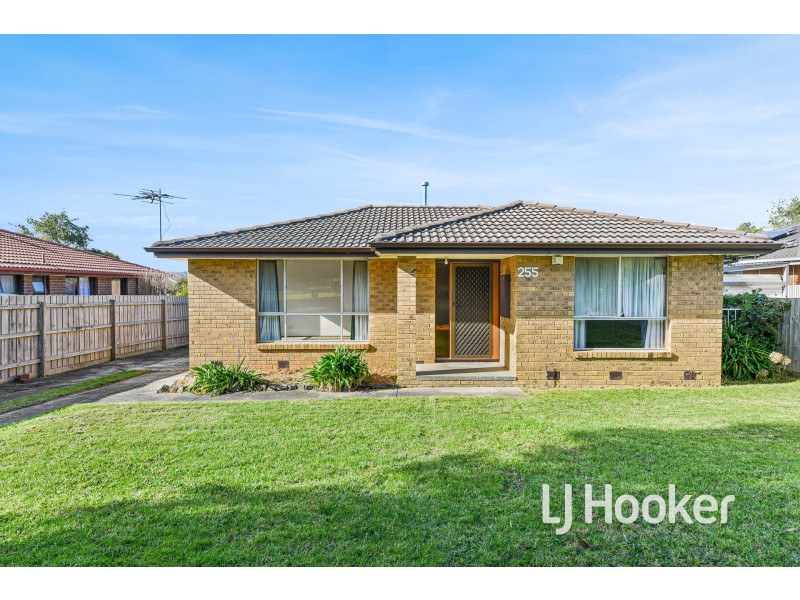 255 Power Road, Endeavour Hills VIC 3802