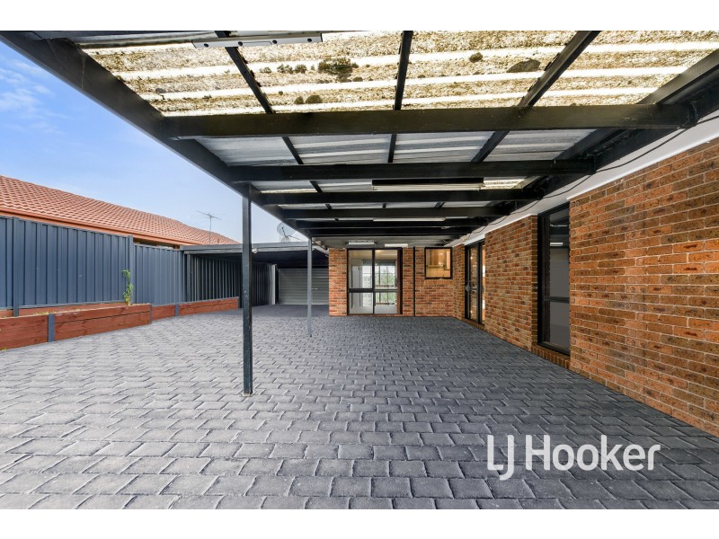 16 Briarley Court, Hampton Park VIC 3976