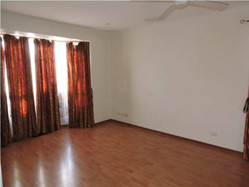 24 Beth Court, Hampton Park VIC 3976