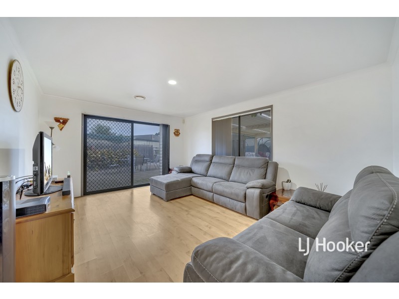 15 Brunel Court, Hampton Park VIC 3976