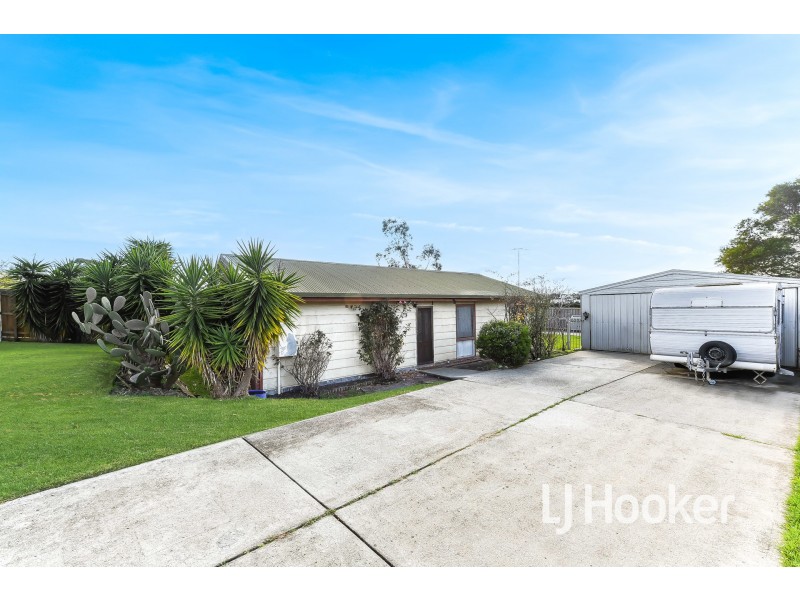 55 Willow Drive, Hampton Park VIC 3976