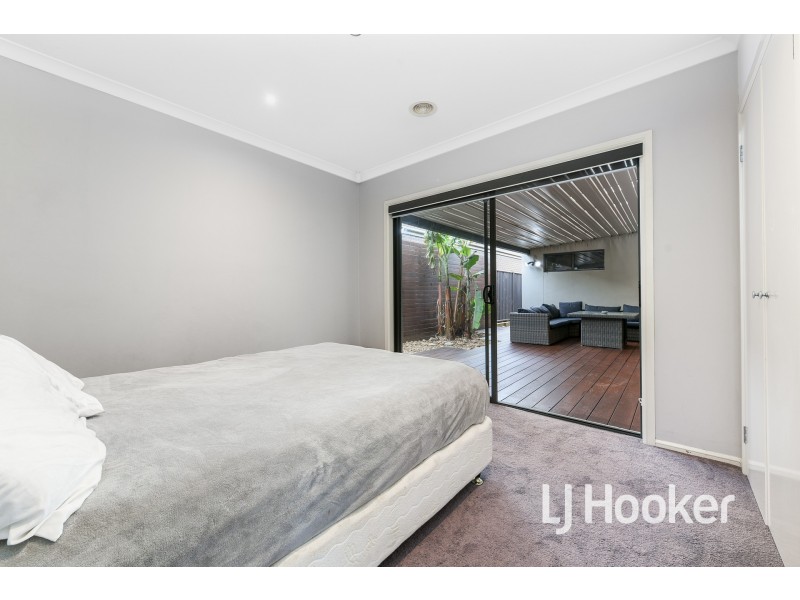 13-15 Ardor Avenue, Cranbourne North VIC 3977