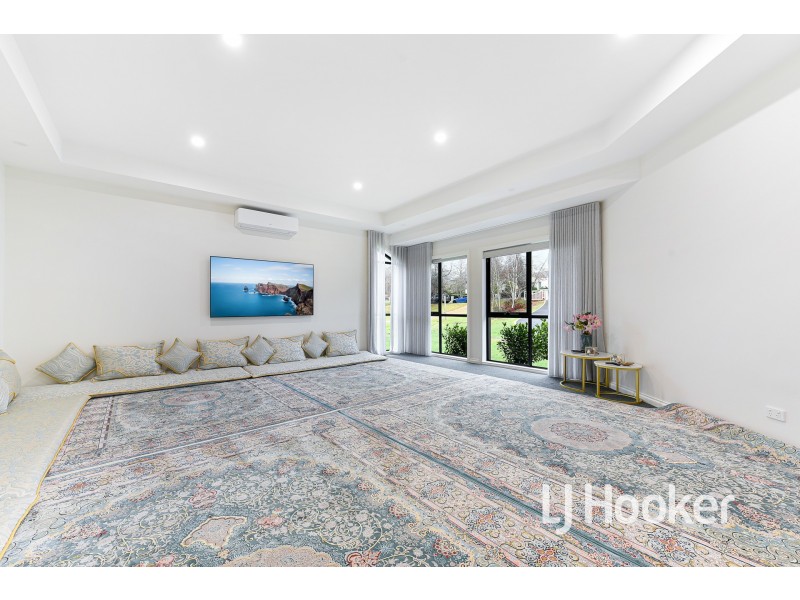 14 Colonial Court, Narre Warren South VIC 3805