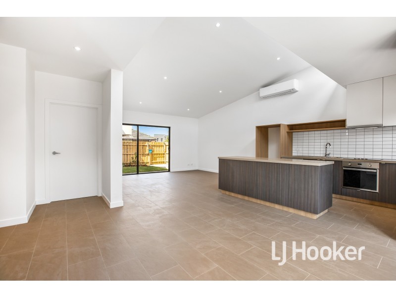 35a King George Parade, Dandenong VIC 3175