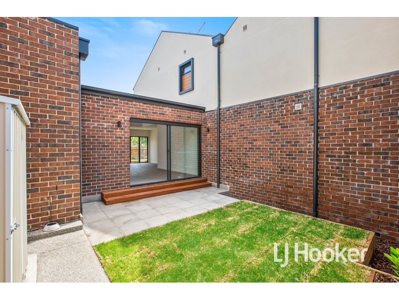 35a King George Parade, Dandenong VIC 3175