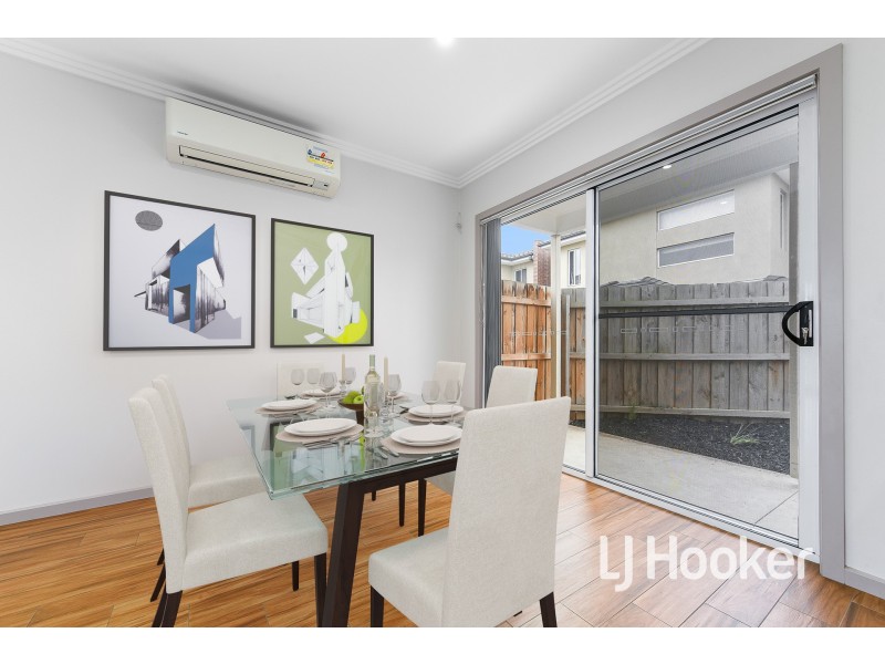 4 Ashford Close, Hampton Park VIC 3976