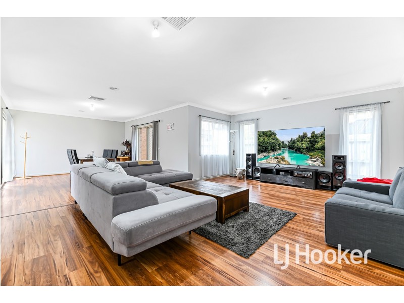11A Oregano Drive, Lynbrook VIC 3975