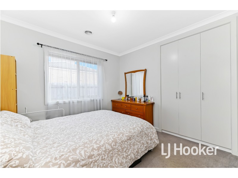 11A Oregano Drive, Lynbrook VIC 3975