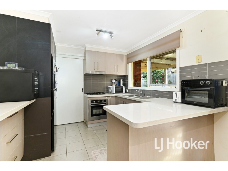 56 Collins Crescent, Berwick VIC 3806