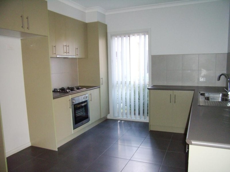2/86 Kirkham Road, Dandenong VIC 3175