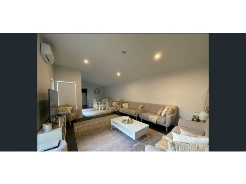 3 Fairweather Parade, Officer VIC 3809