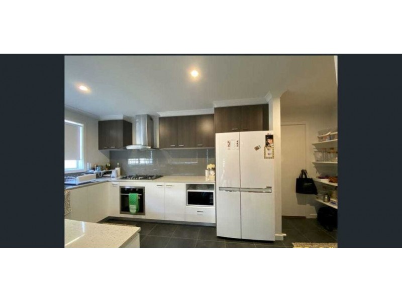 3 Fairweather Parade, Officer VIC 3809