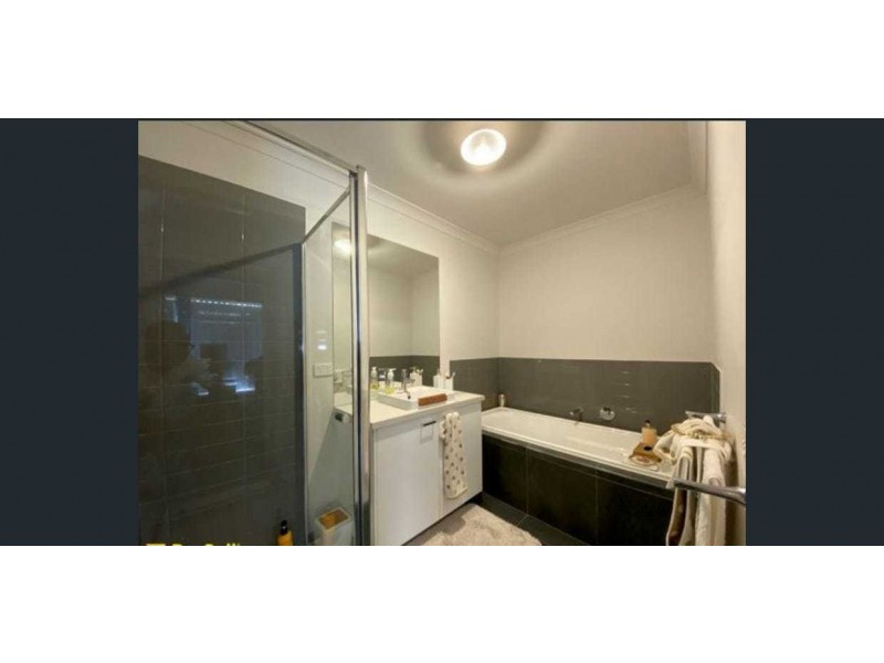 3 Fairweather Parade, Officer VIC 3809