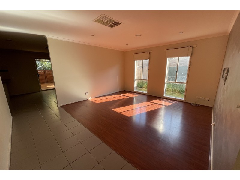 7 Short Road, Hampton Park VIC 3976