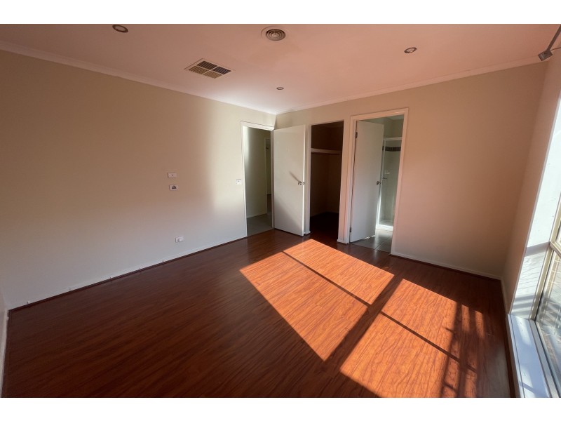 7 Short Road, Hampton Park VIC 3976