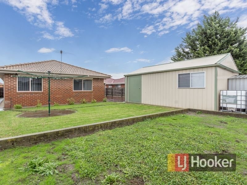 4 Tomasetti Crescent, Narre Warren VIC 3805
