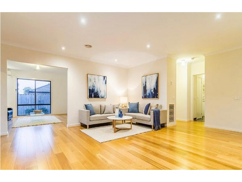 3 Tilly Place, Lynbrook VIC 3975