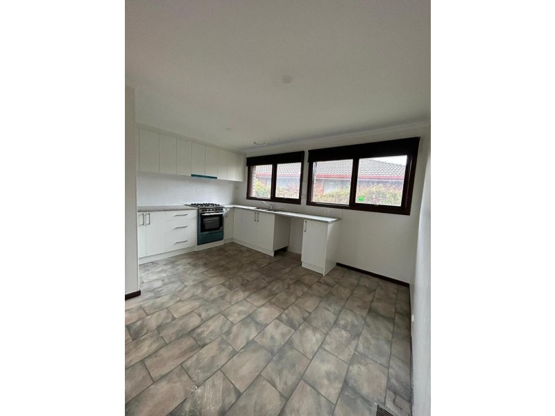 10 Marshall Court, Hampton Park VIC 3976