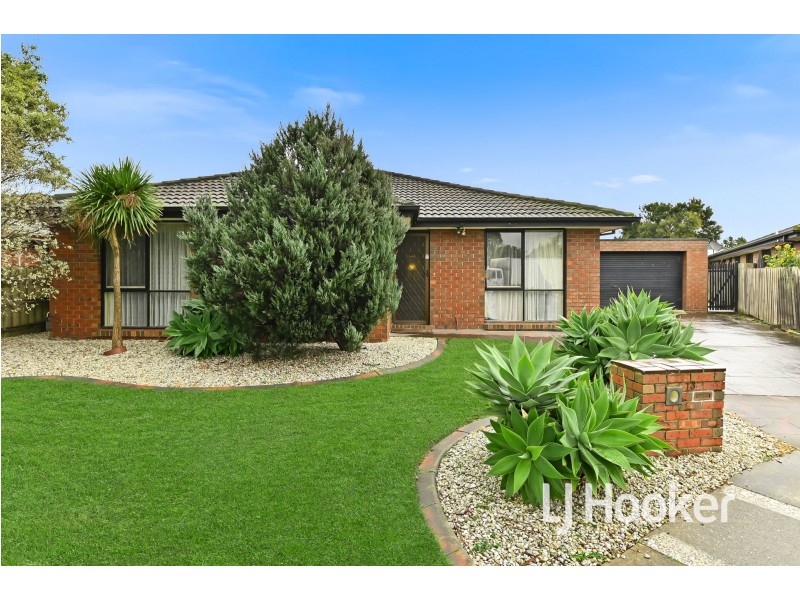 13 Brunel Court, Hampton Park VIC 3976