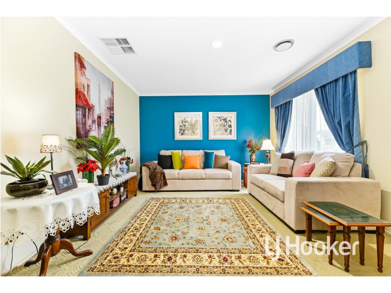 13 Brunel Court, Hampton Park VIC 3976