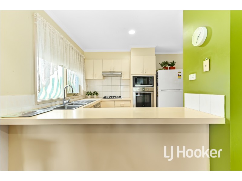 13 Brunel Court, Hampton Park VIC 3976