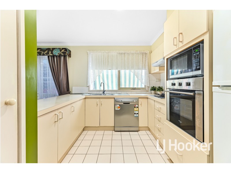 13 Brunel Court, Hampton Park VIC 3976