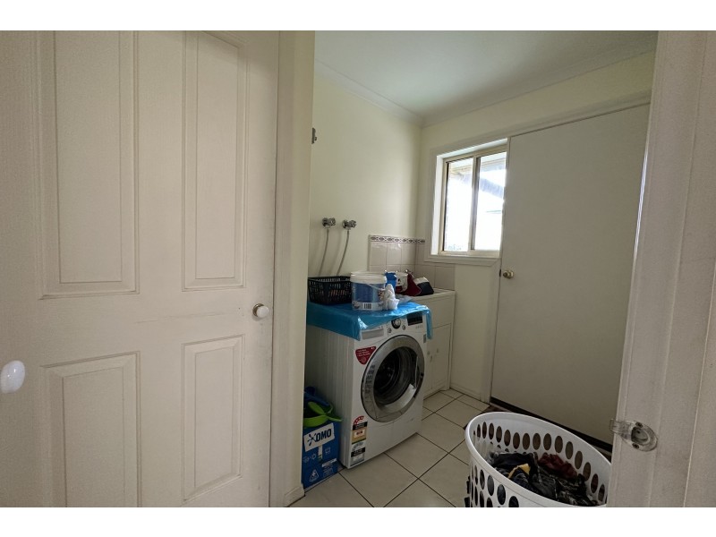 6 Slessor Avenue, Lynbrook VIC 3975