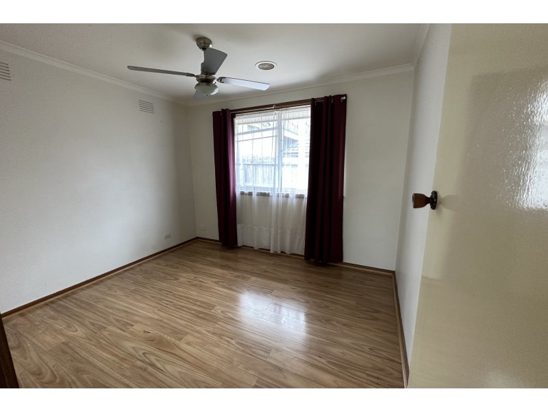 33 Lorna Street Street, Cranbourne VIC 3977