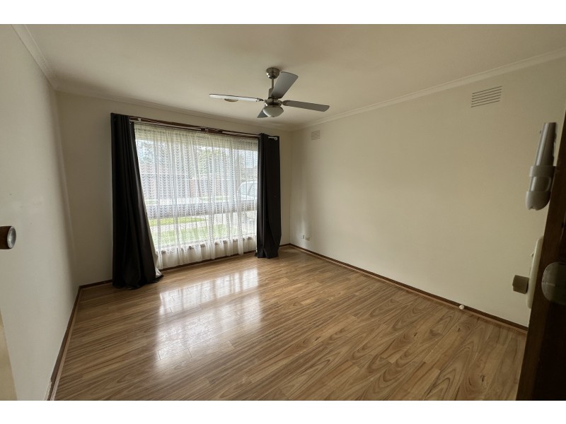 33 Lorna Street Street, Cranbourne VIC 3977